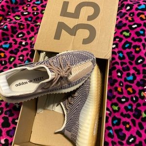 Yeezy boost 350 (rep)